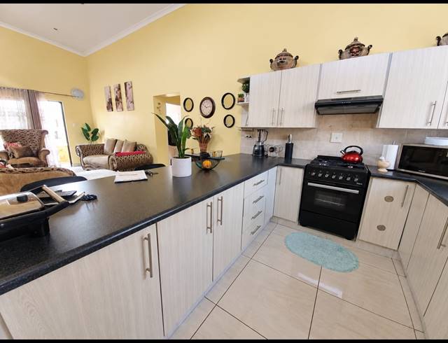 3 BEDROOM TOWNHOUSE FOR SALE IN MEYERTON SOUTH